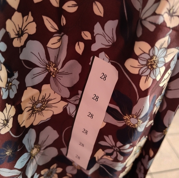 NWT Long Sleeve Satin Mini Dress by Future Collective with Reese Blutstein 4X ⭐ - Picture 9 of 12